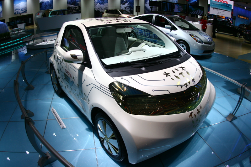 Illustration for article titled Toyota FT-EV Concept: Roller Skate-Sized Electric Sneaks Onto Detroit Show Floor